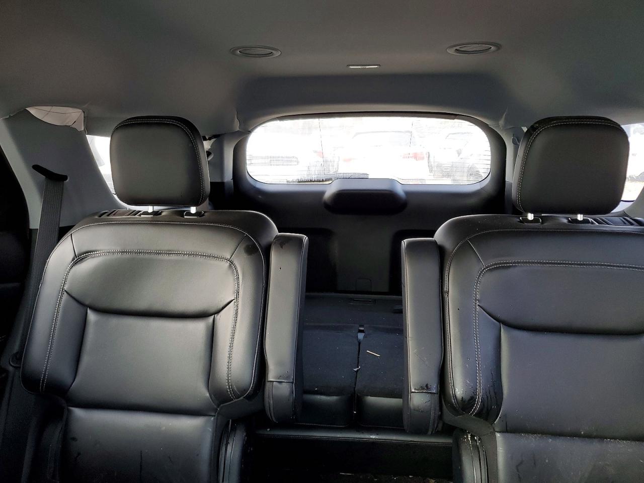 2021 FORD EXPLORER XLT photo 19