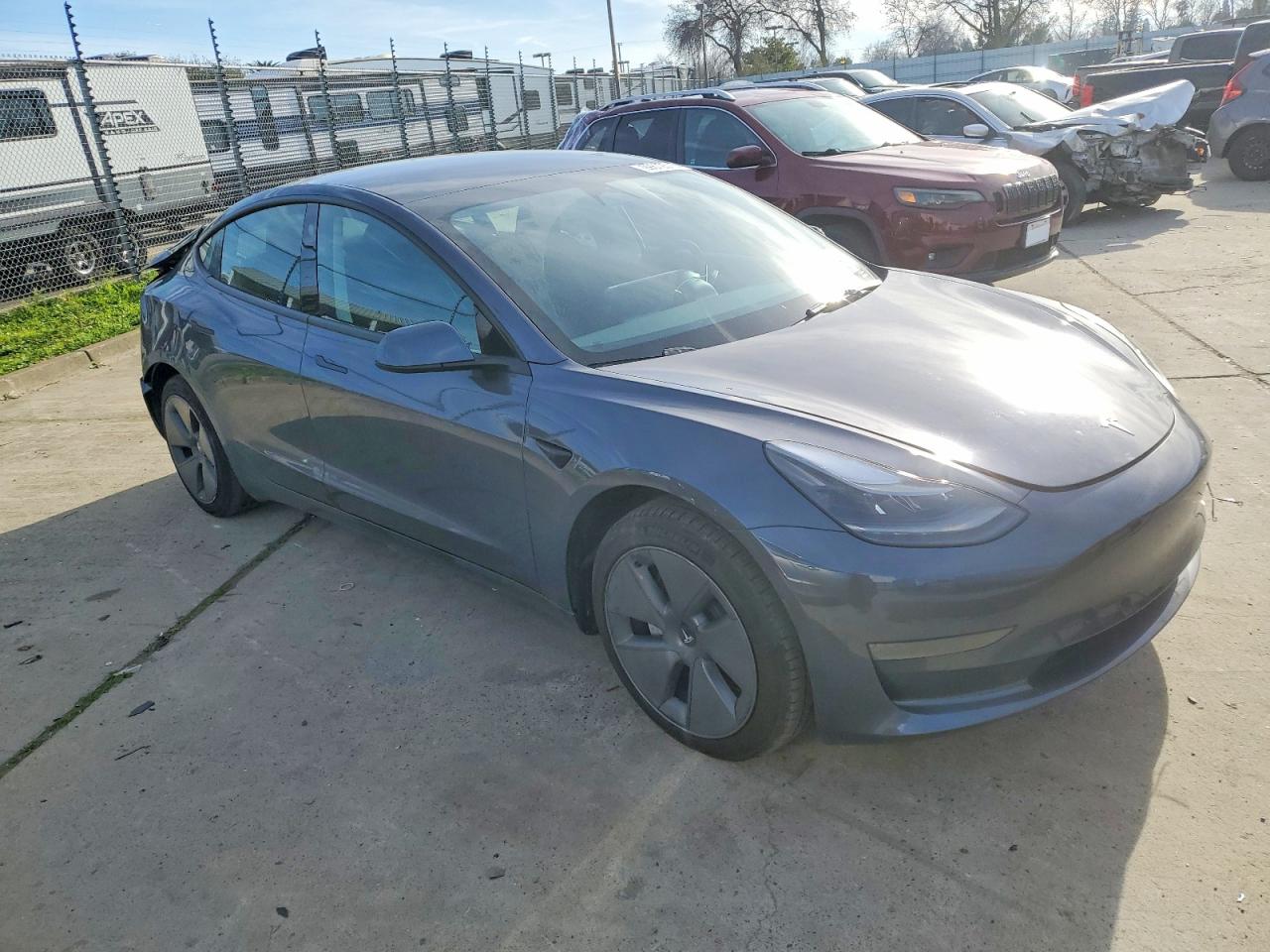 2023 TESLA MODEL 3 photo 4