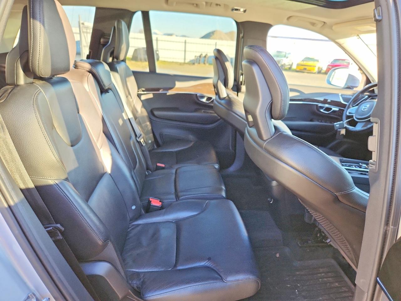 2018 VOLVO XC90 T6 photo 10