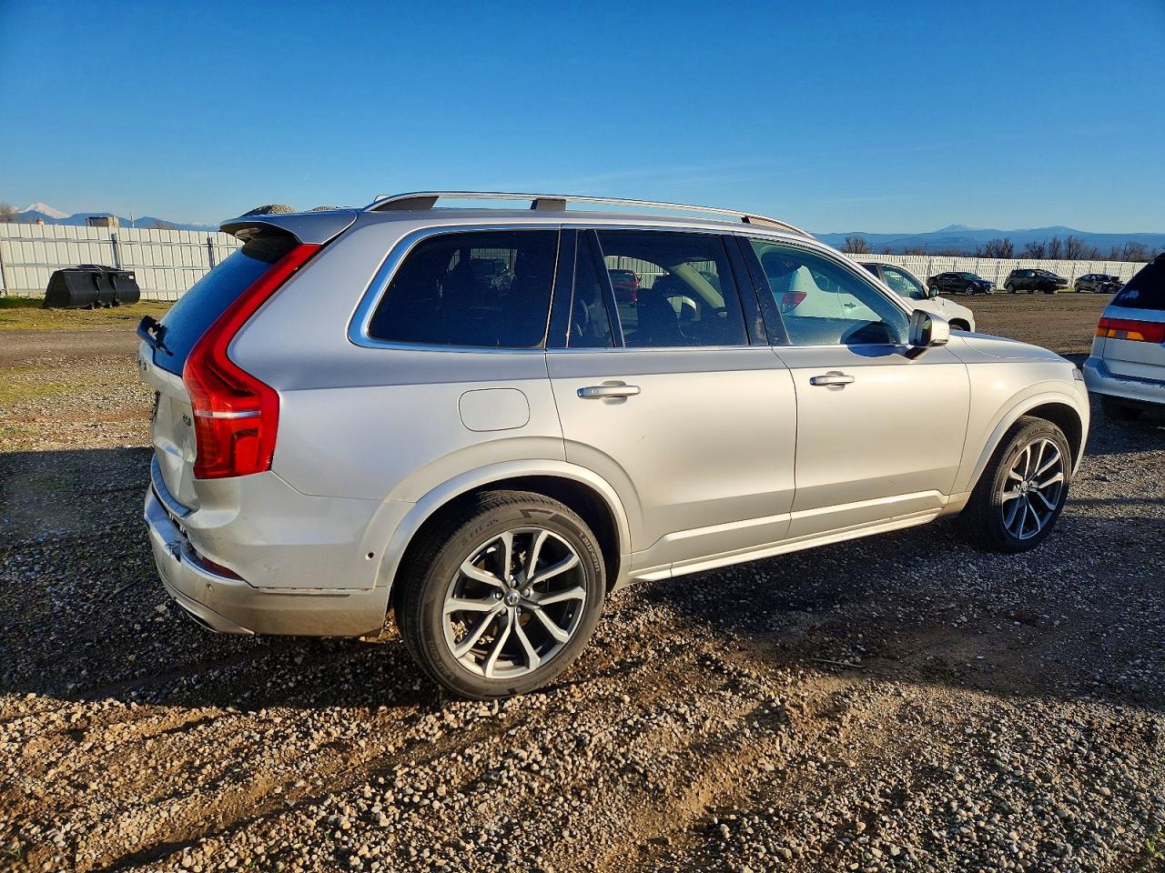 2018 VOLVO XC90 T6 photo 3