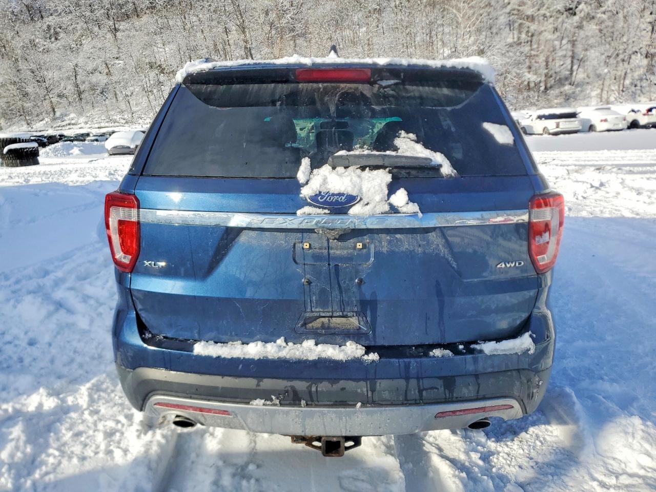 2016 FORD EXPLORER XLT photo 6