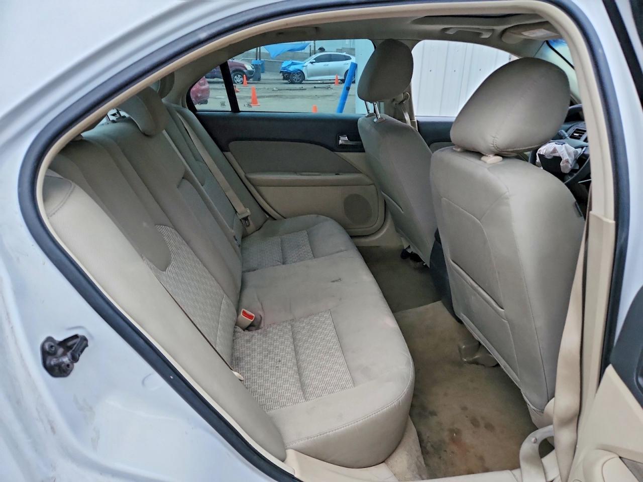 2012 FORD FUSION SE photo 10