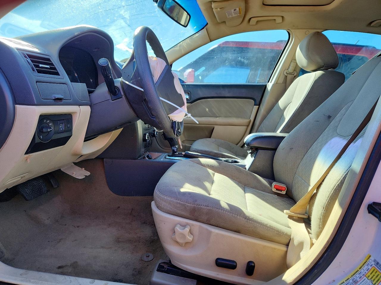 2012 FORD FUSION SE photo 7