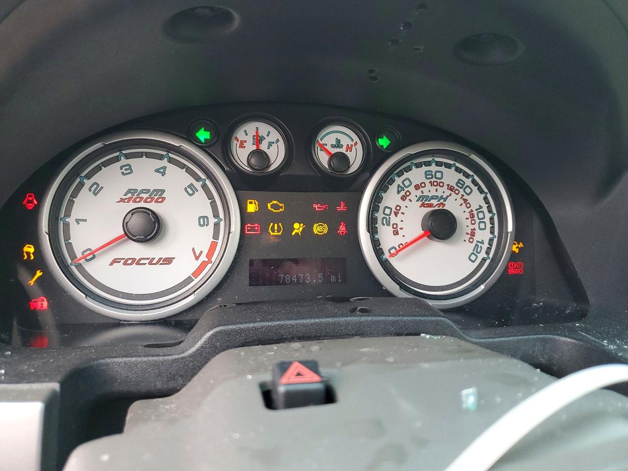 2009 FORD FOCUS SEL photo 9