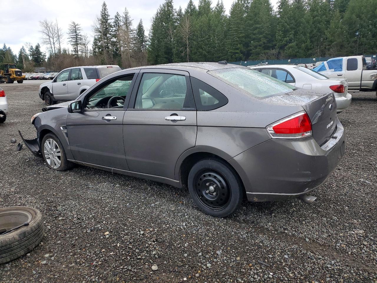 2009 FORD FOCUS SEL photo 2