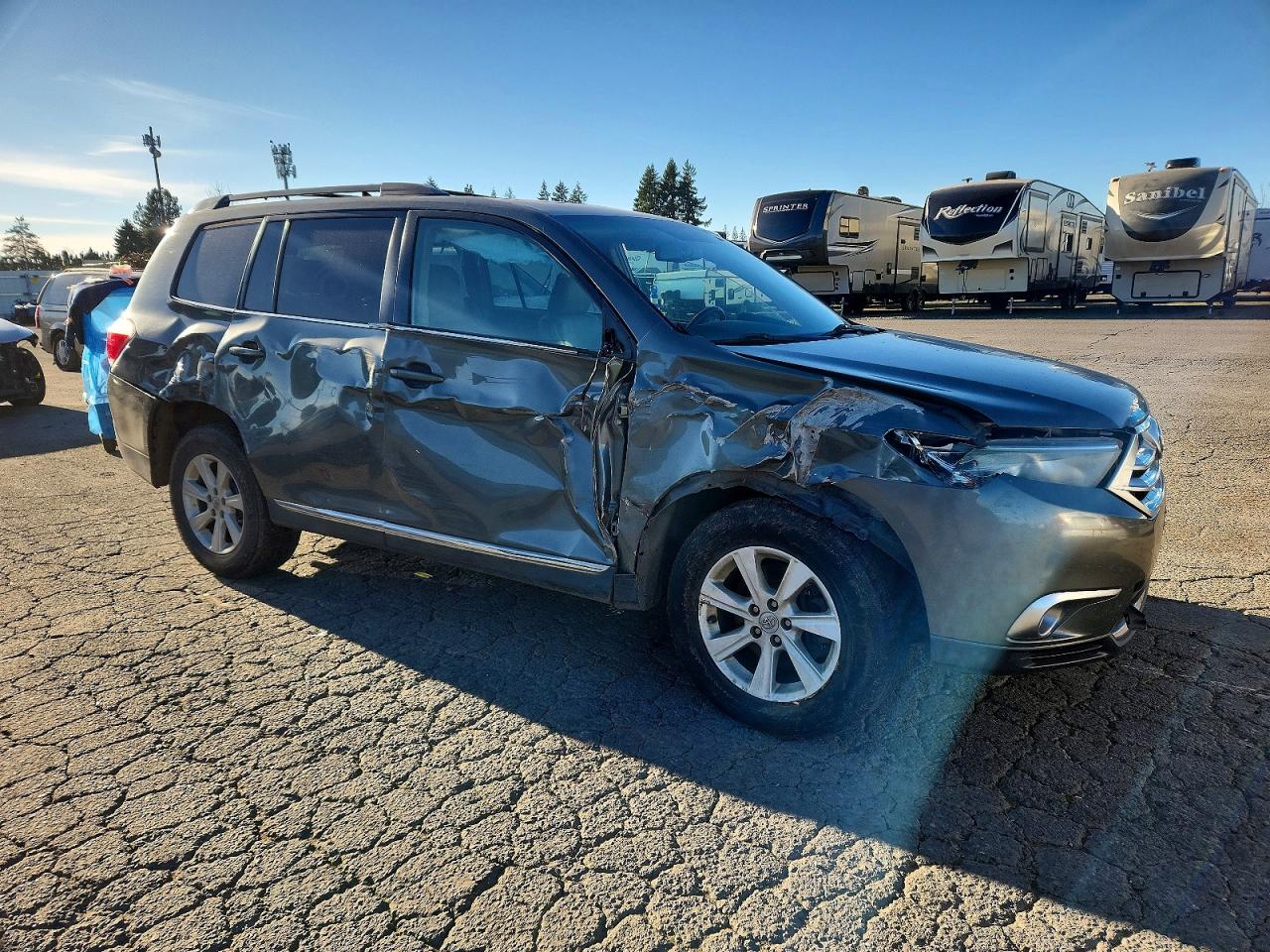 2012 TOYOTA HIGHLANDER BASE photo 4