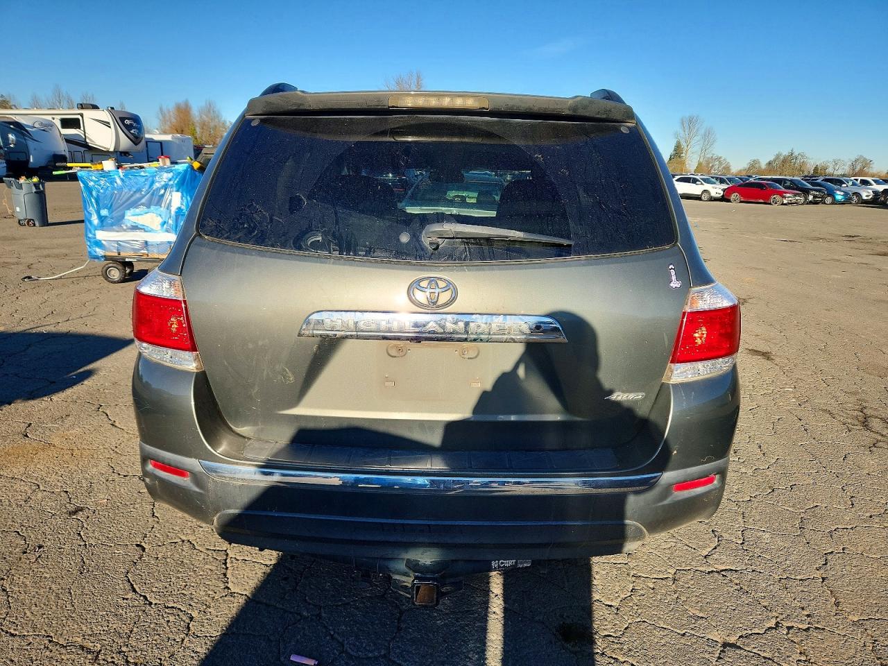 2012 TOYOTA HIGHLANDER BASE photo 6