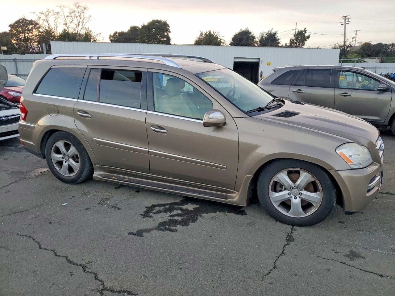 2010 MERCEDES-BENZ GL 450 4MATIC photo 4