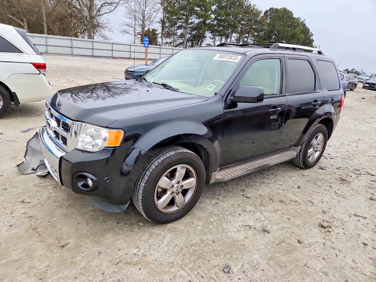 2011 FORD ESCAPE