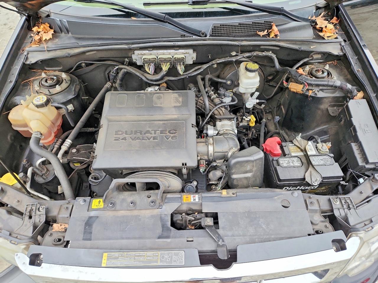 2011 FORD ESCAPE LIMITED photo 12
