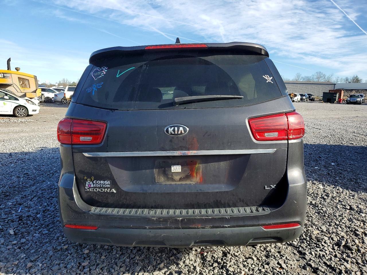 2021 KIA SEDONA LX photo 6
