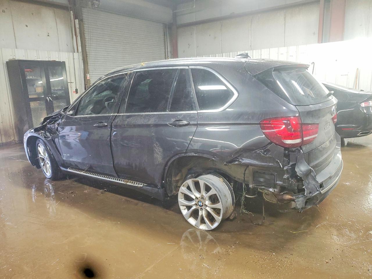 2015 BMW X5 XDRIVE35I photo 2