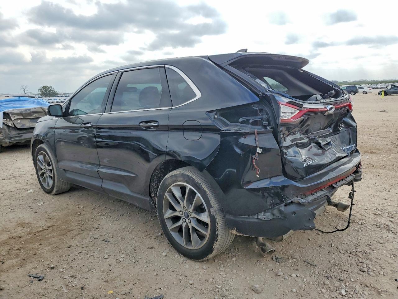 2016 FORD EDGE TITANIUM photo 2