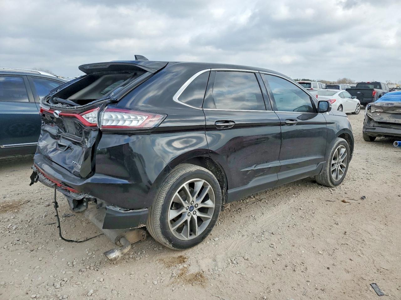 2016 FORD EDGE TITANIUM photo 3