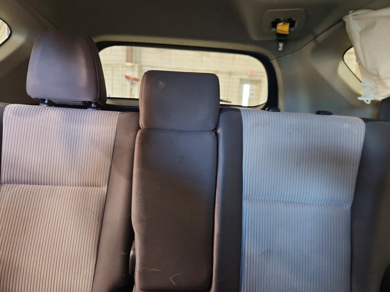 2013 TOYOTA RAV4 LE photo 10