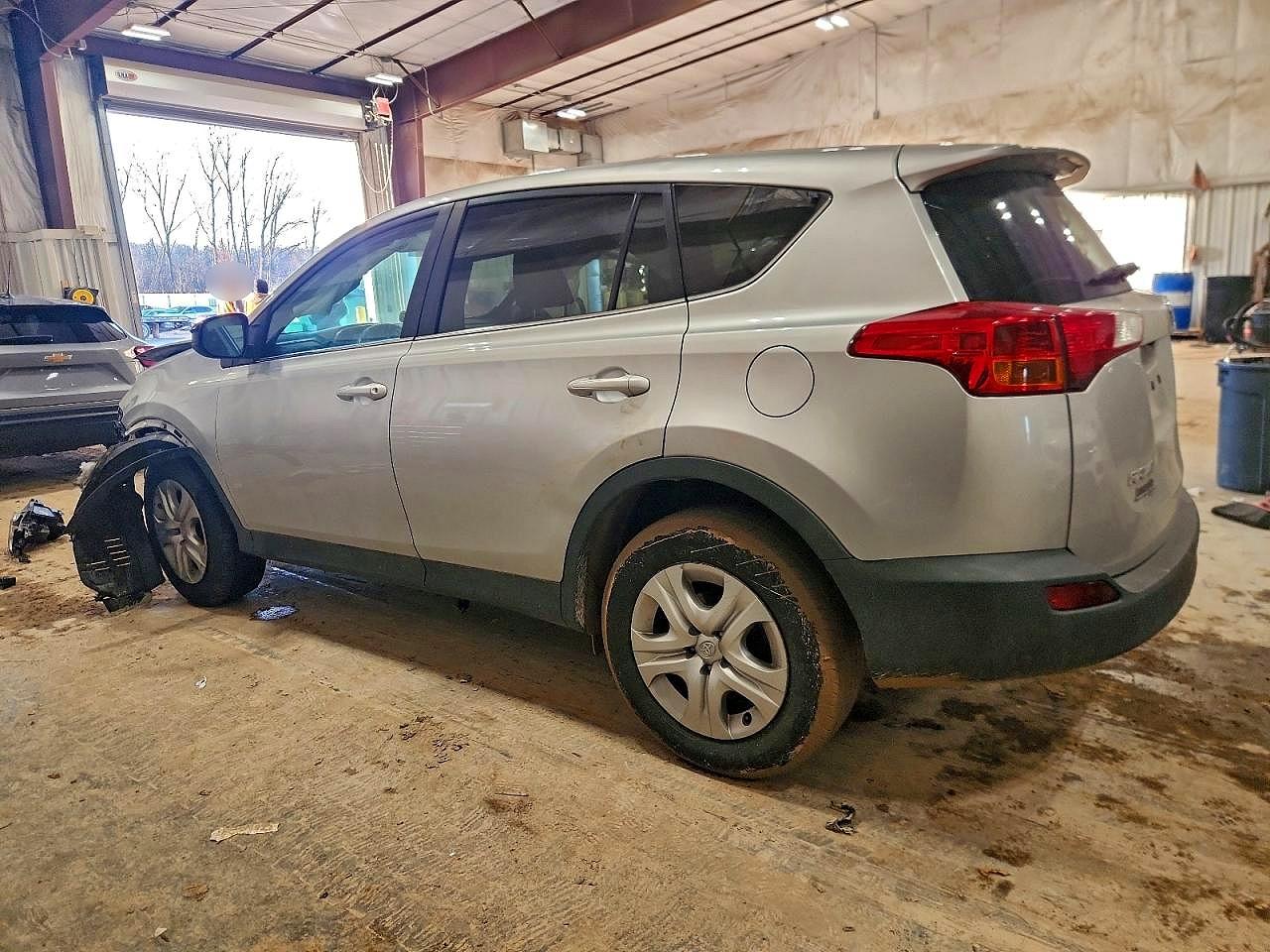 2013 TOYOTA RAV4 LE photo 2