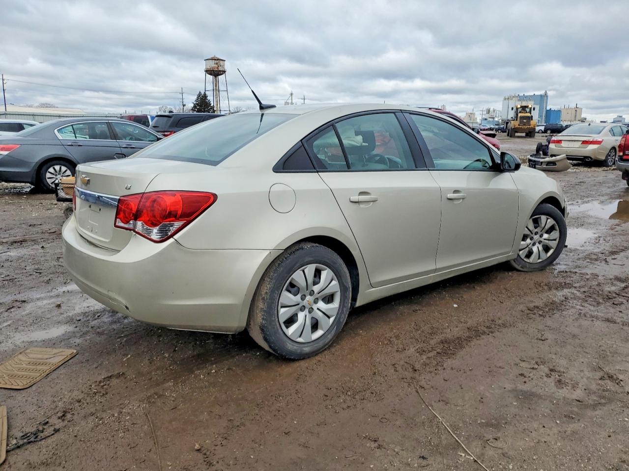 2013 CHEVROLET CRUZE LS photo 5