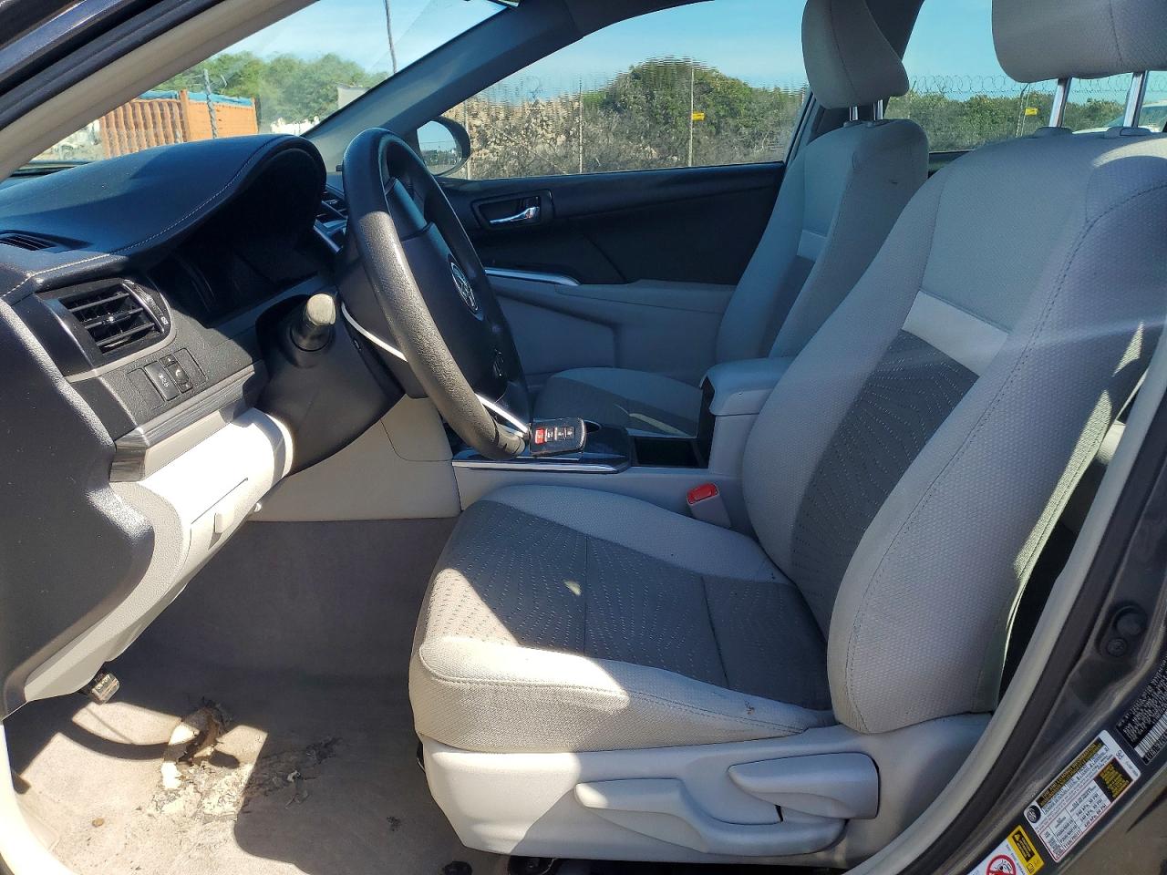 2013 TOYOTA CAMRY photo 13