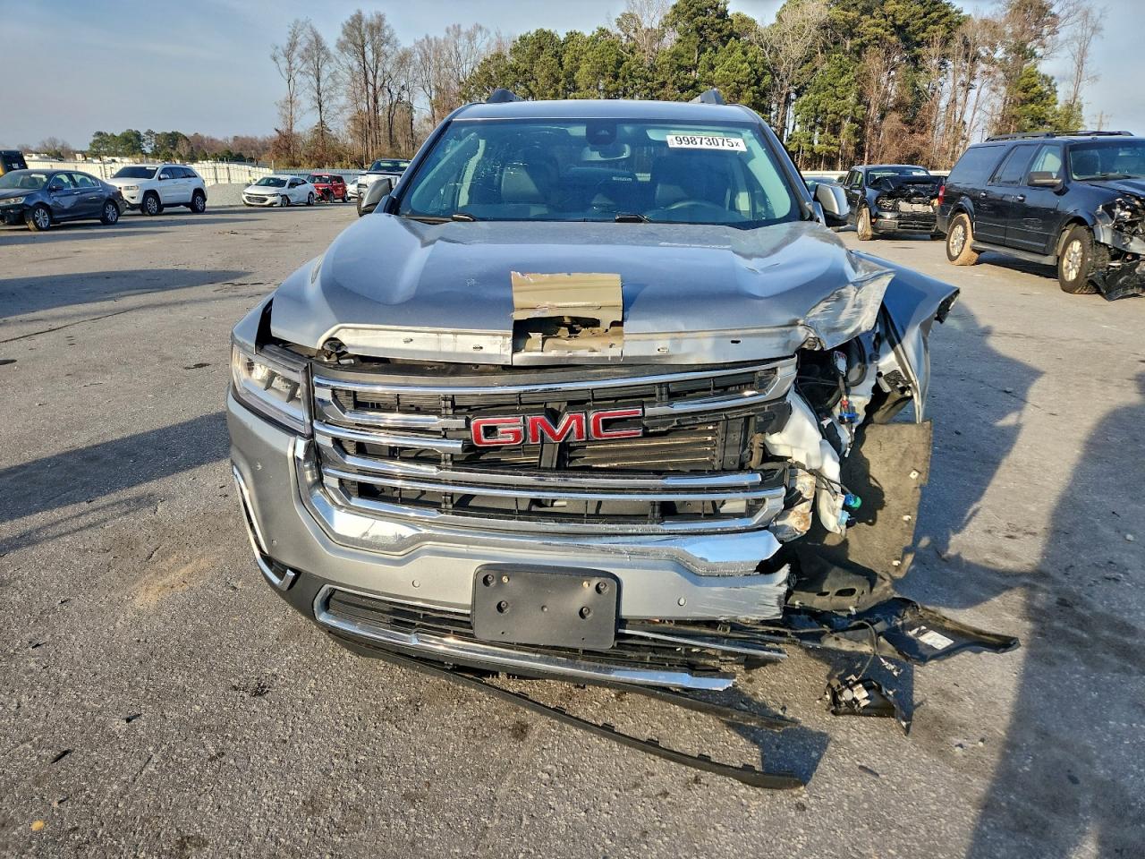 2023 GMC ACADIA SLT photo 5