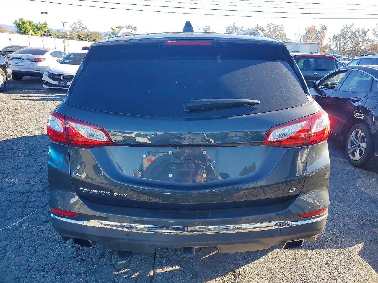2020 CHEVROLET EQUINOX LT photo 6