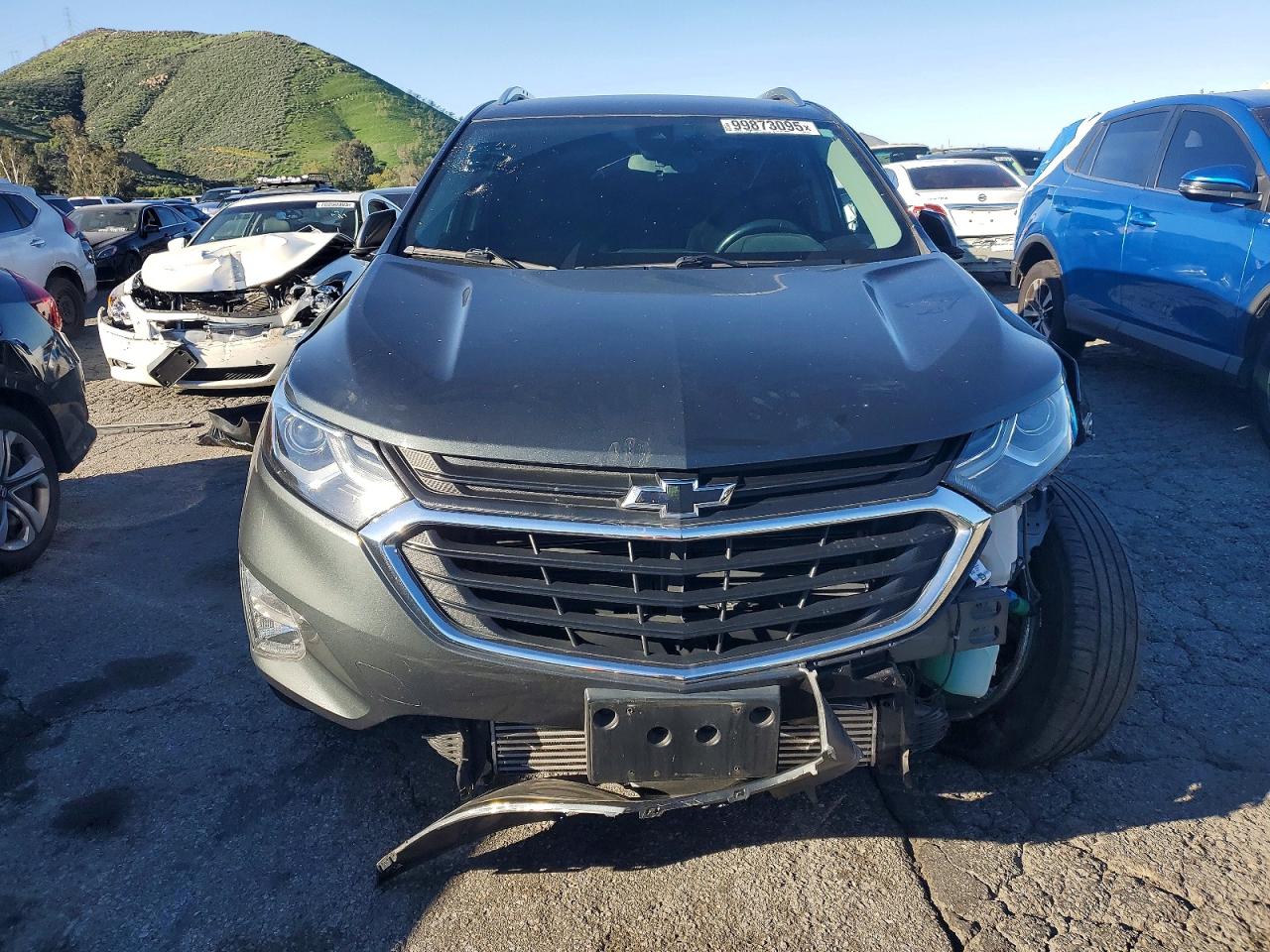 2020 CHEVROLET EQUINOX LT photo 5