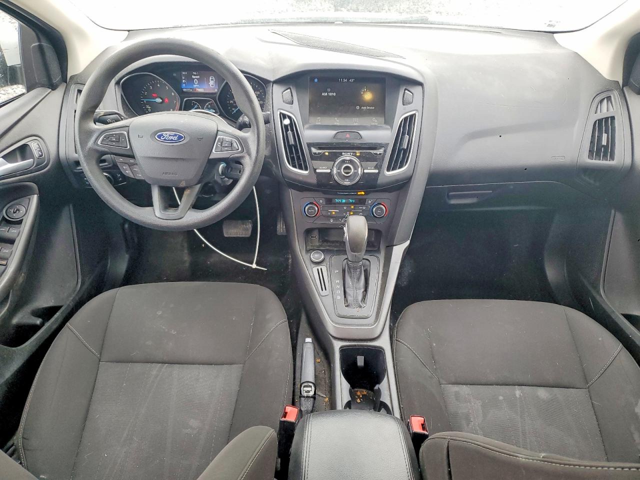 2017 FORD FOCUS SEL photo 8