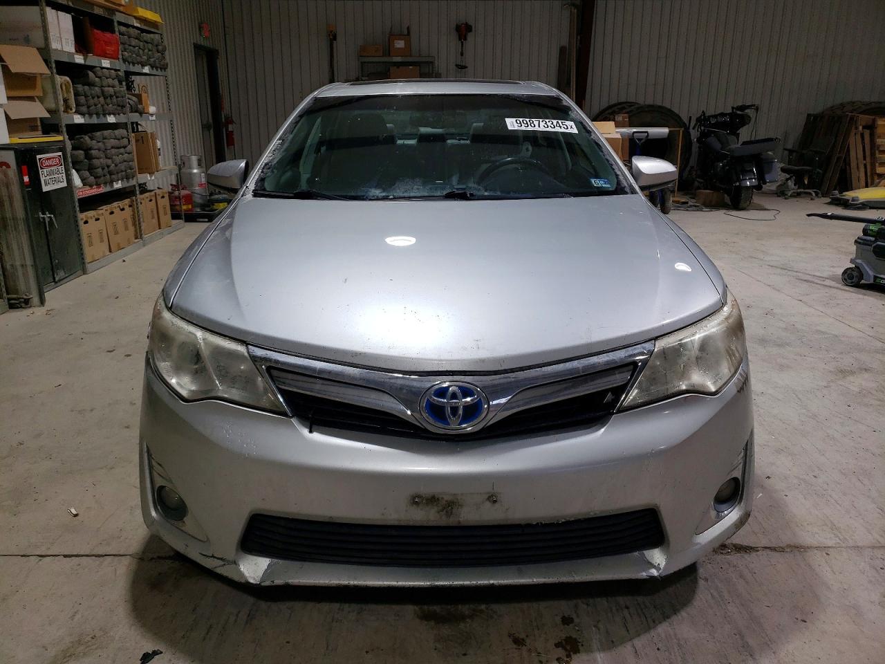 2012 TOYOTA CAMRY HYBRID photo 5