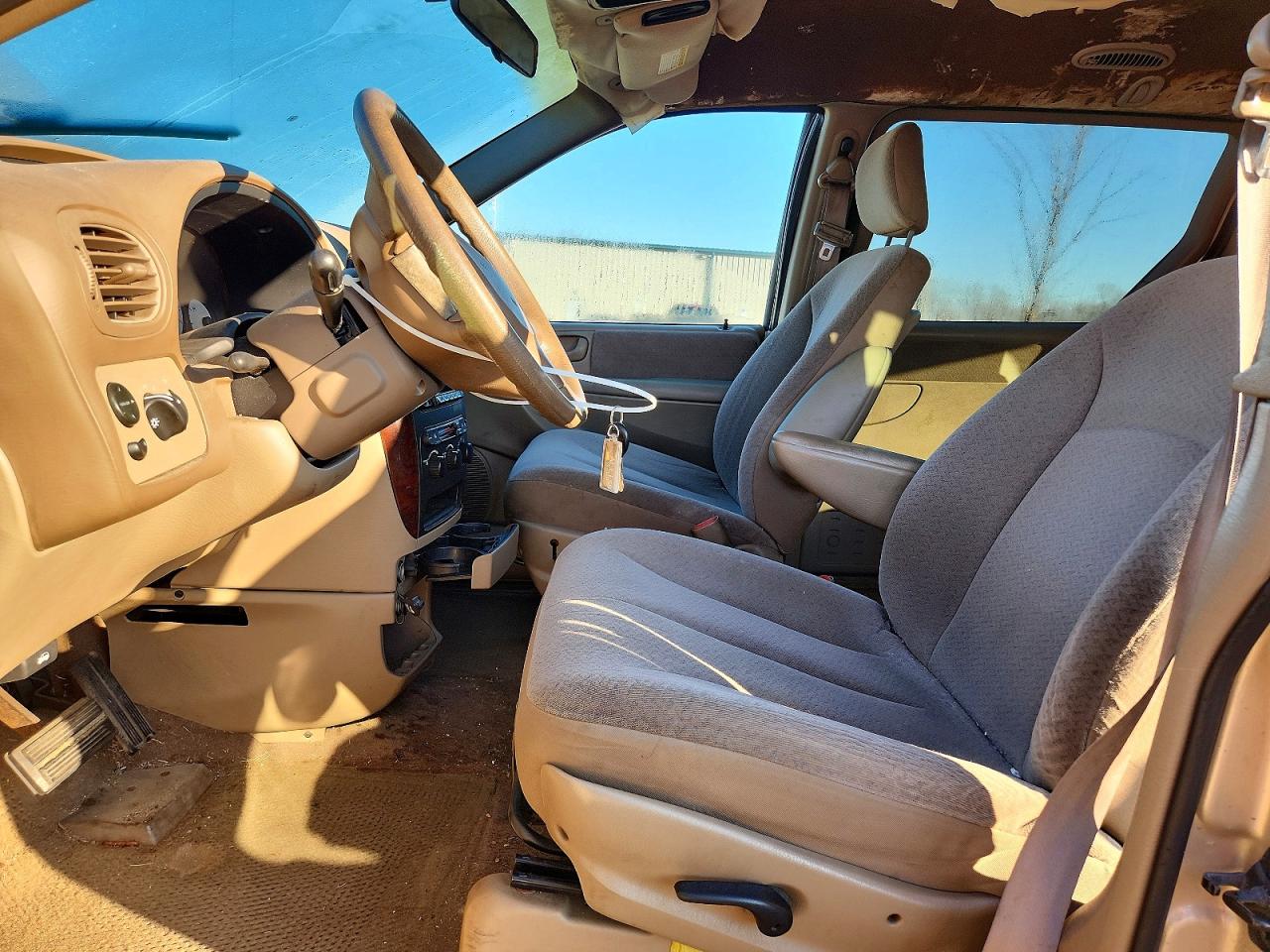 2001 CHRYSLER TOWN & COUNTRY LX photo 7