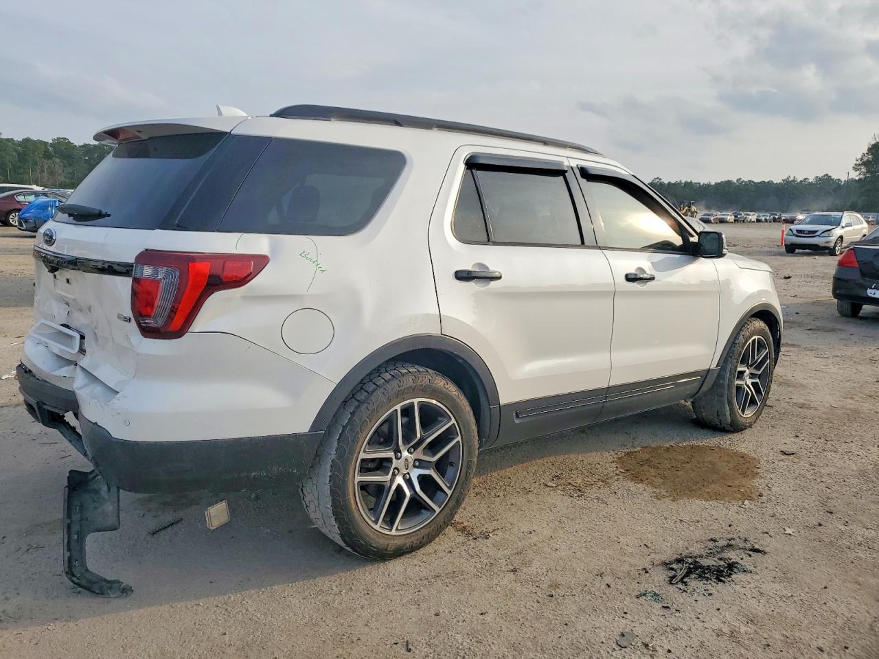 2016 FORD EXPLORER SPORT photo 5