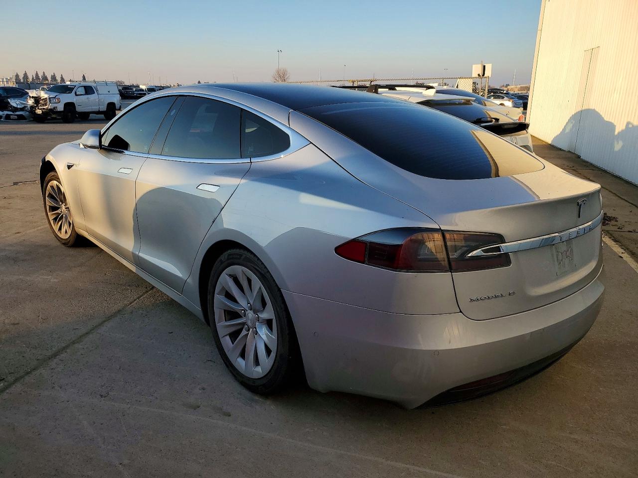 2018 TESLA MODEL S photo 4