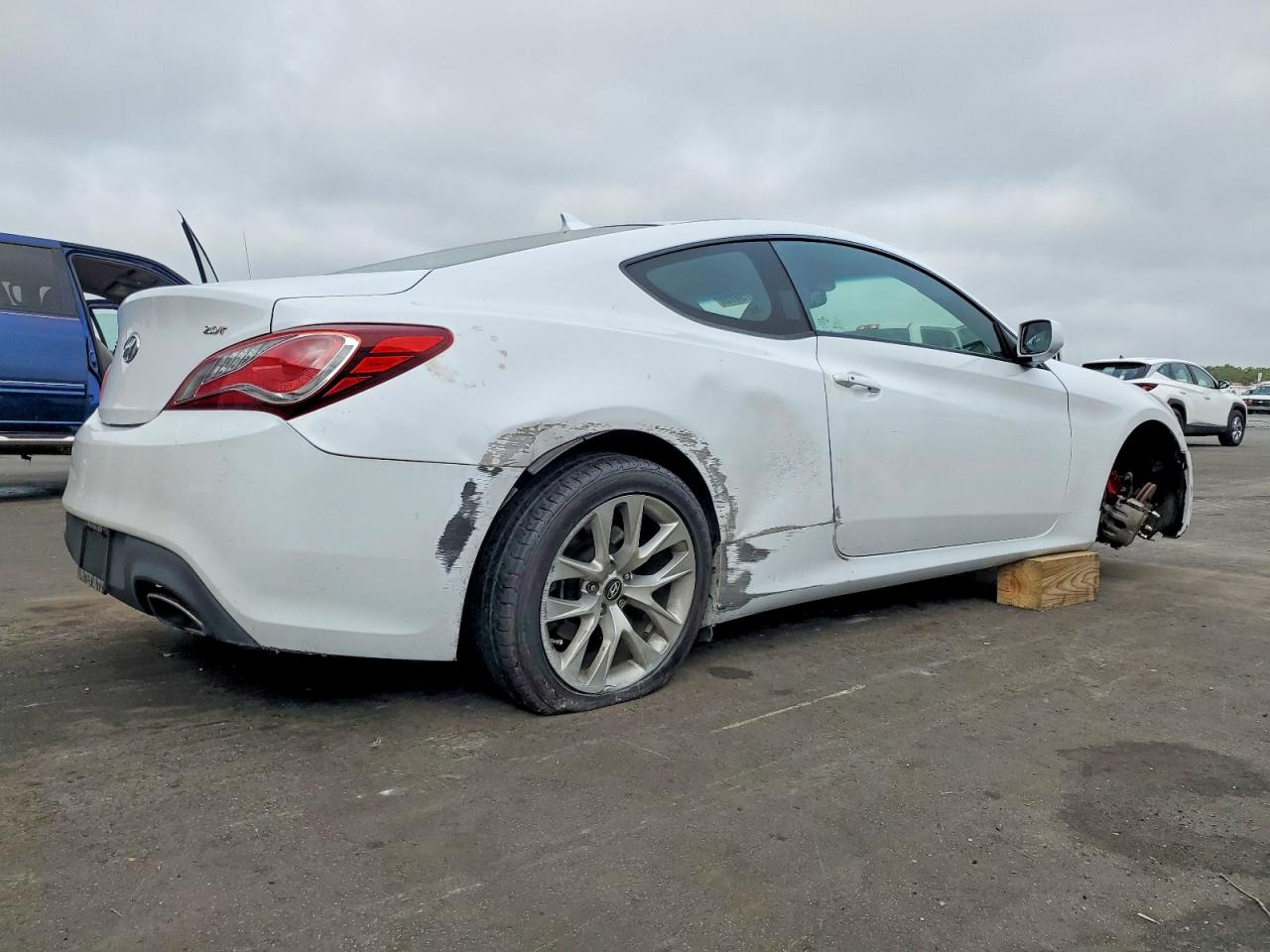 2014 HYUNDAI GENESIS COUPE 2.0T photo 3