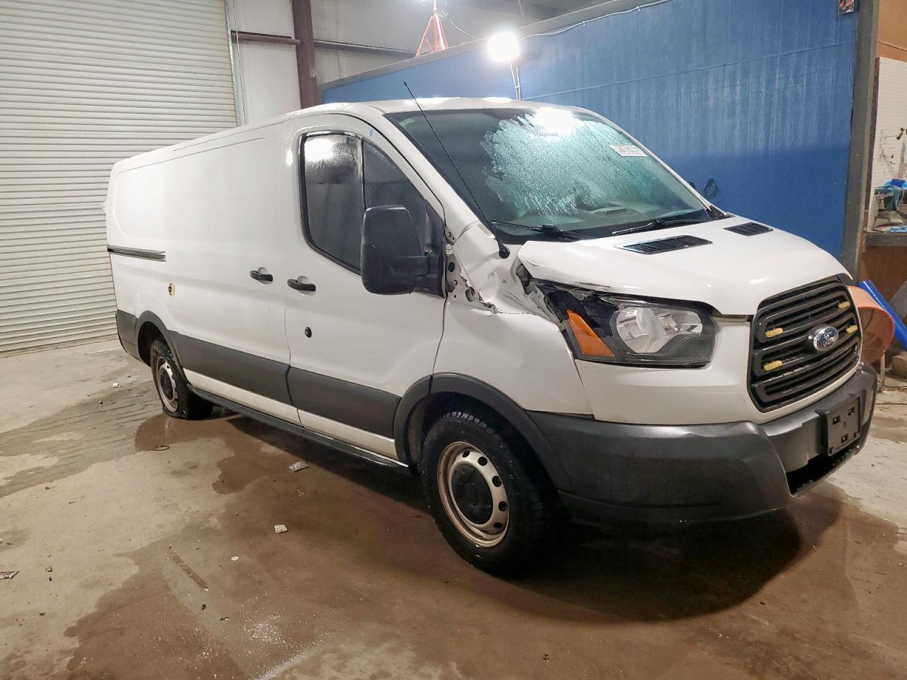 2018 FORD TRANSIT T-150 photo 4