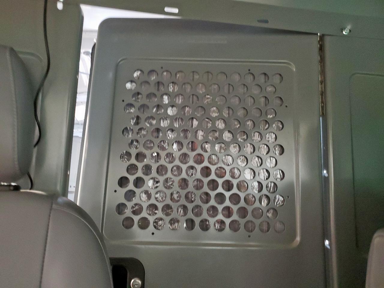 2018 FORD TRANSIT T-150 photo 10