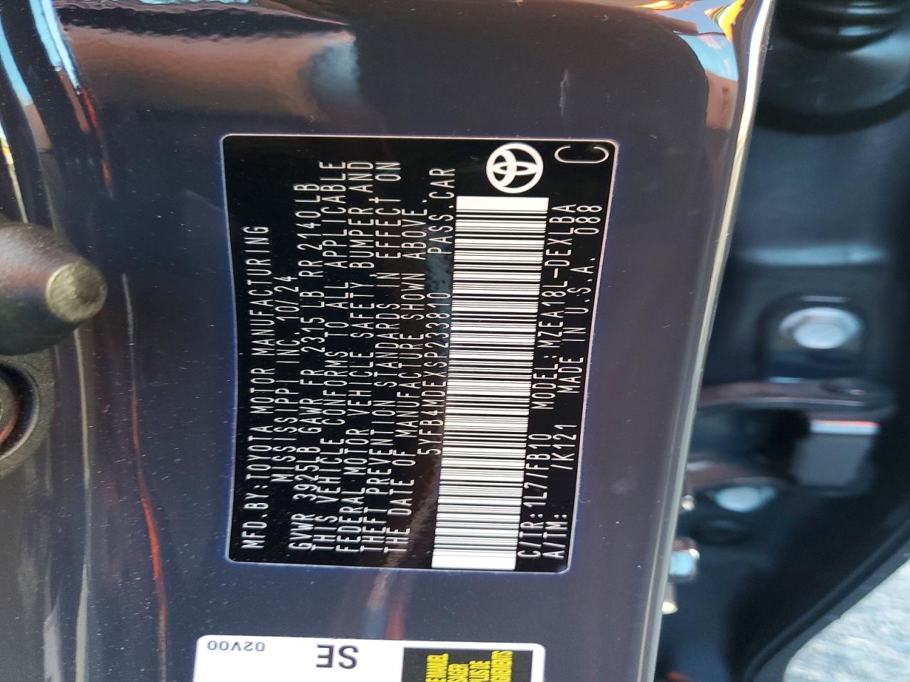 2025 TOYOTA COROLLA LE photo 12