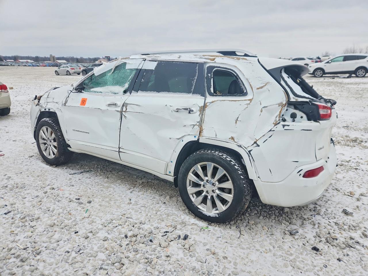 2018 JEEP CHEROKEE OVERLAND photo 3