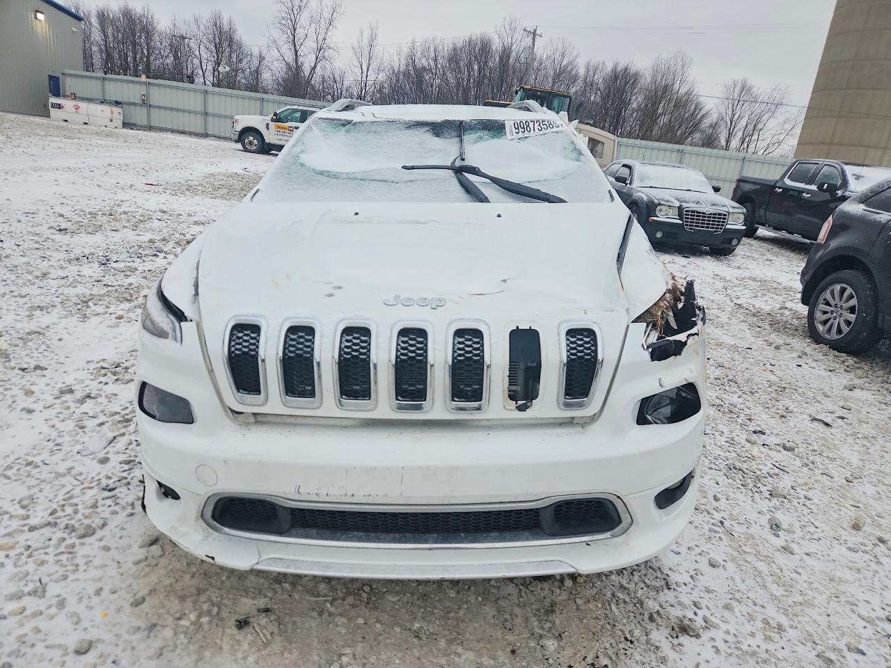 2018 JEEP CHEROKEE OVERLAND photo 9