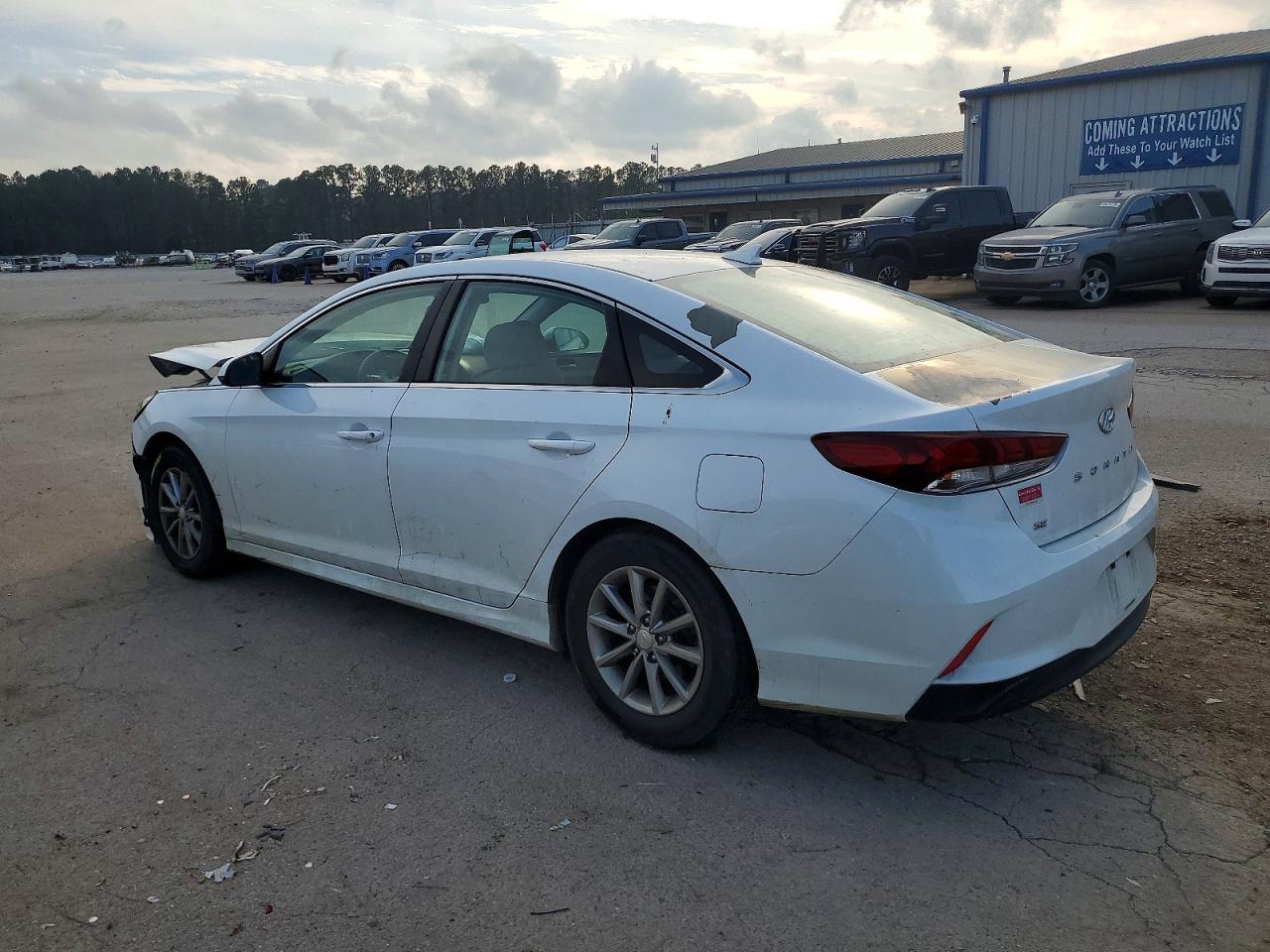 2018 HYUNDAI SONATA SE photo 2
