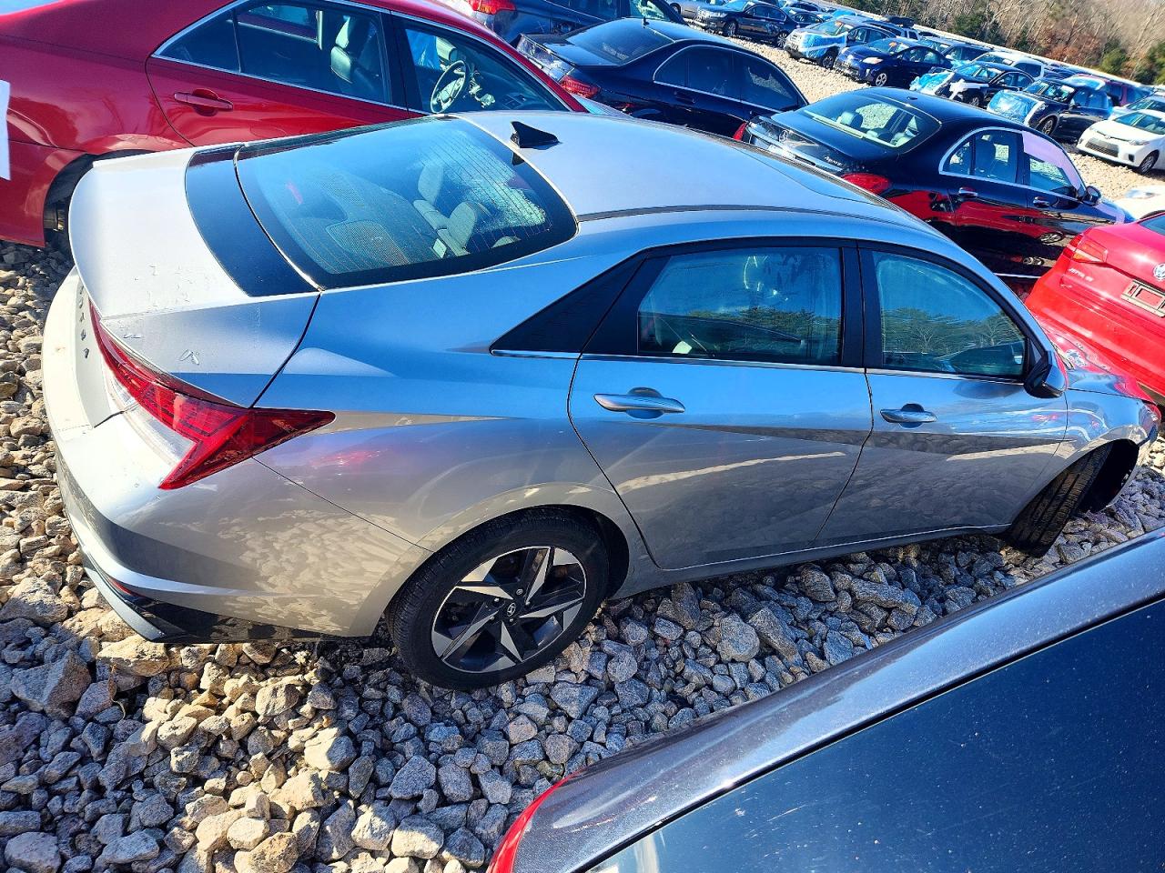 2021 HYUNDAI ELANTRA SEL photo 3