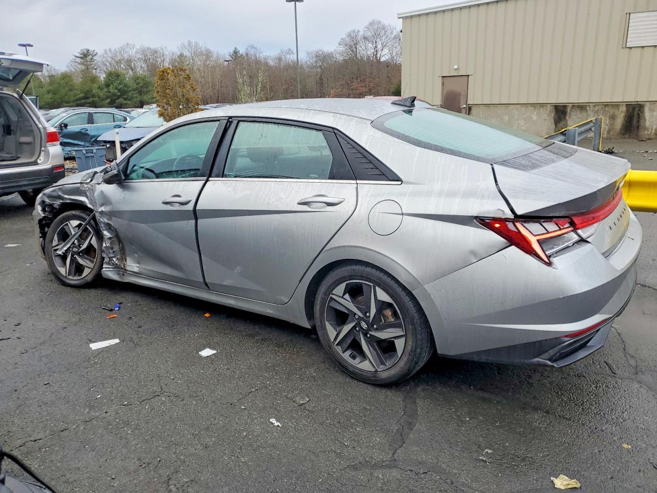 2021 HYUNDAI ELANTRA SEL photo 2