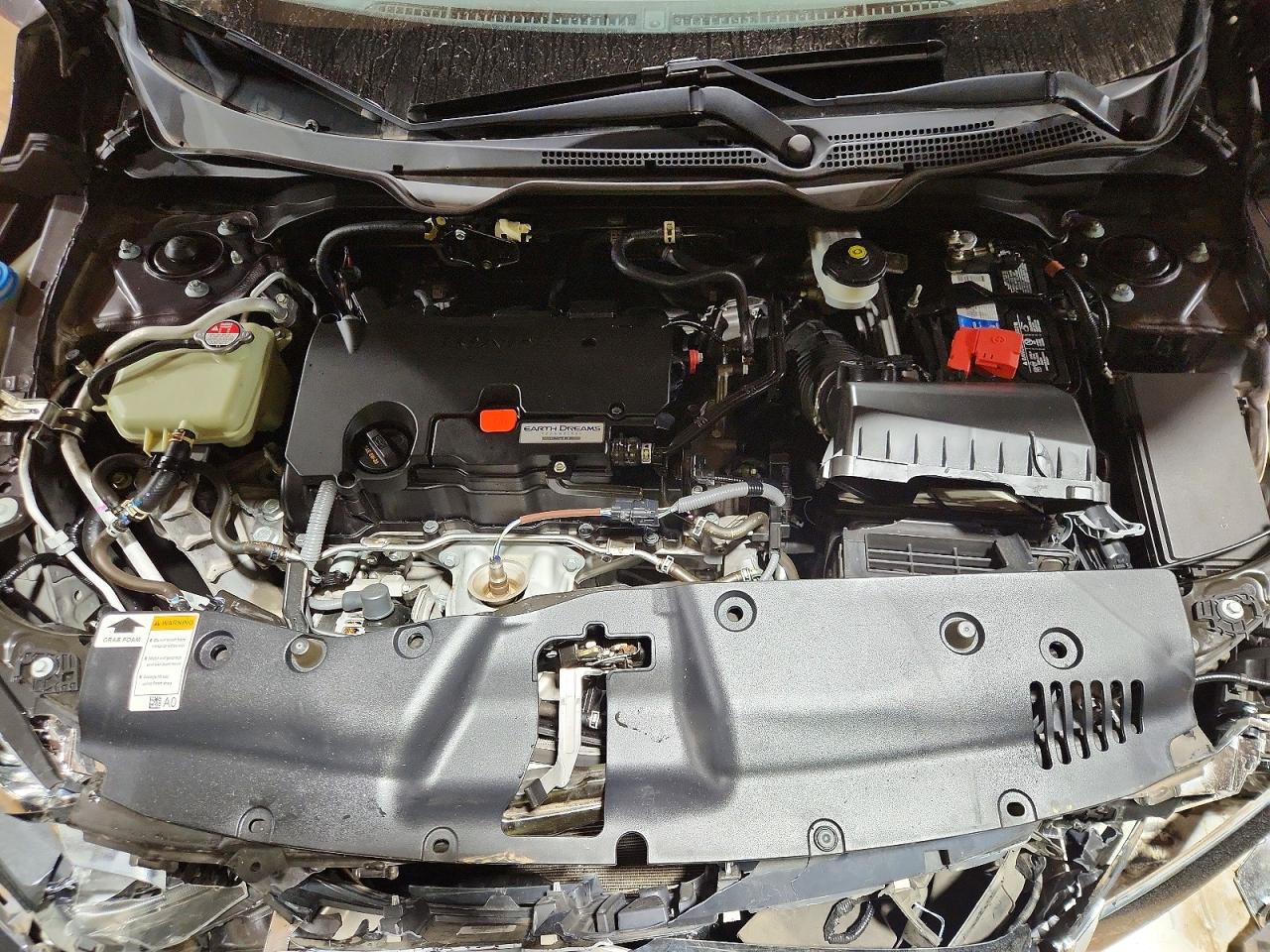 2017 HONDA CIVIC LX photo 21