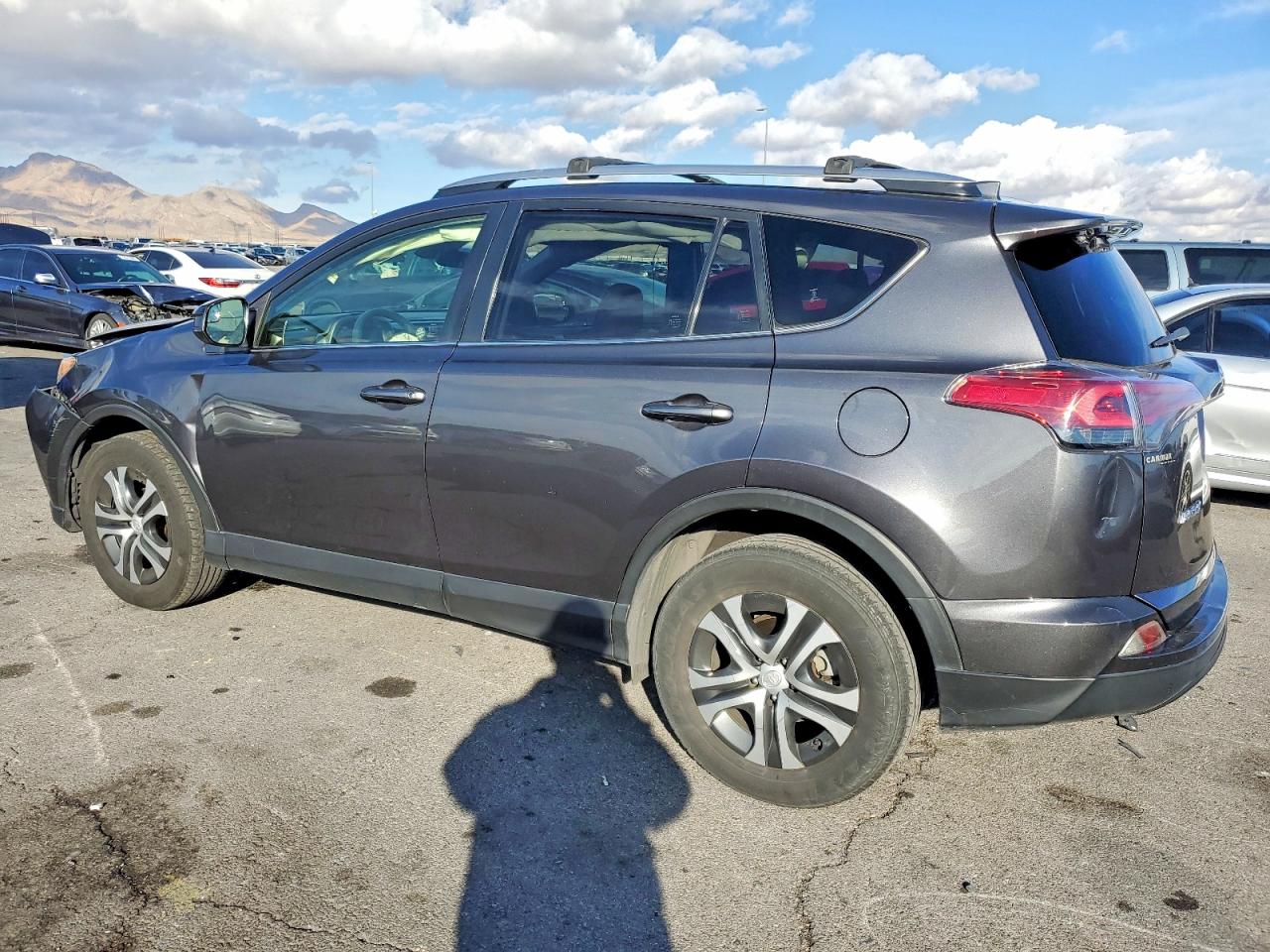2017 TOYOTA RAV4 LE photo 2