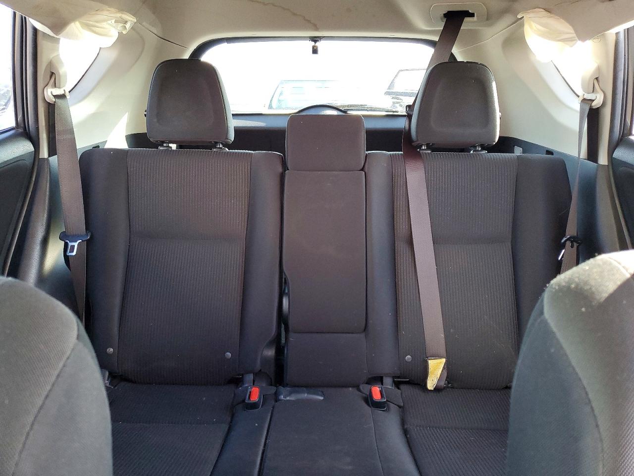 2017 TOYOTA RAV4 LE photo 10