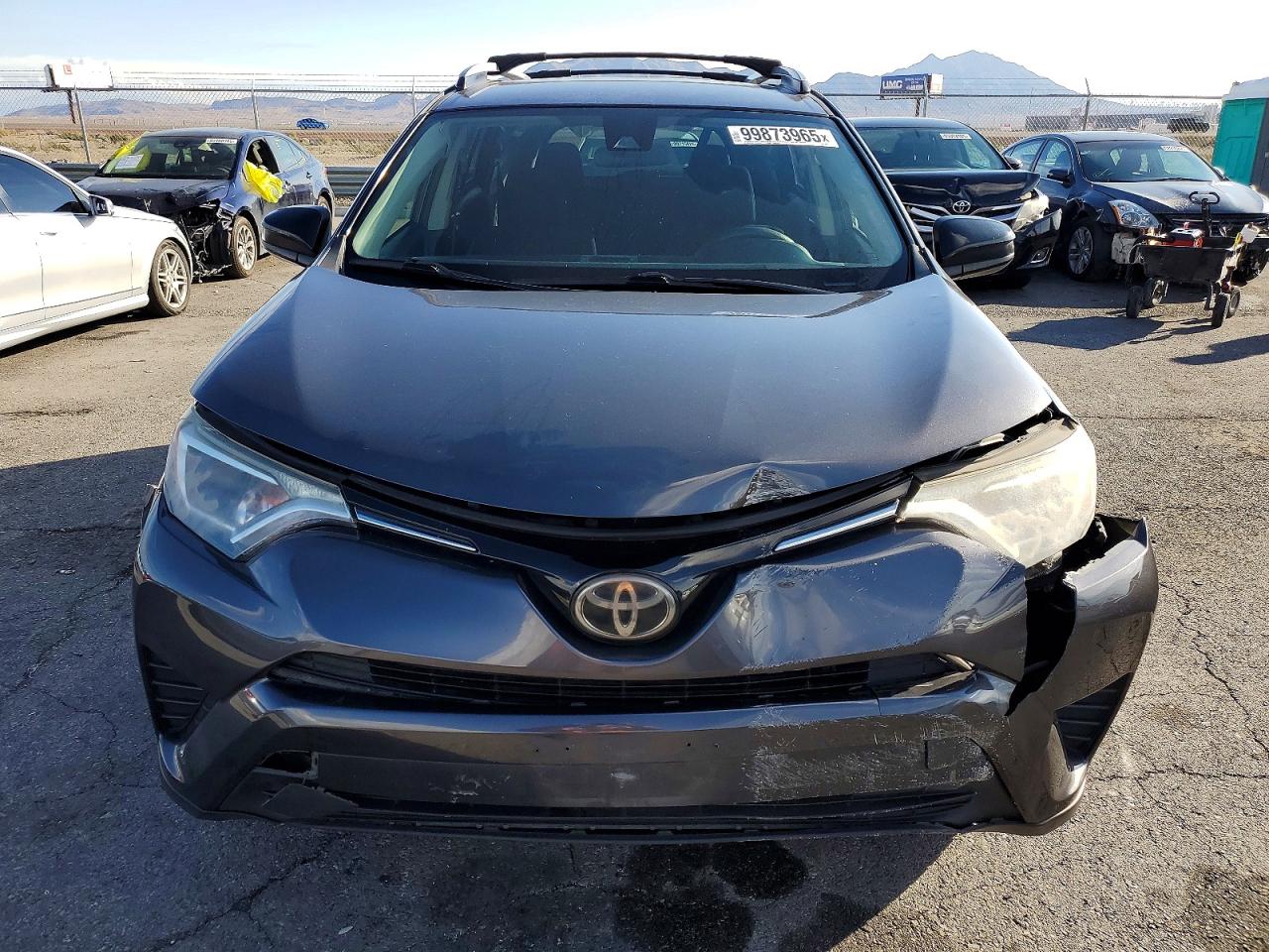 2017 TOYOTA RAV4 LE photo 5