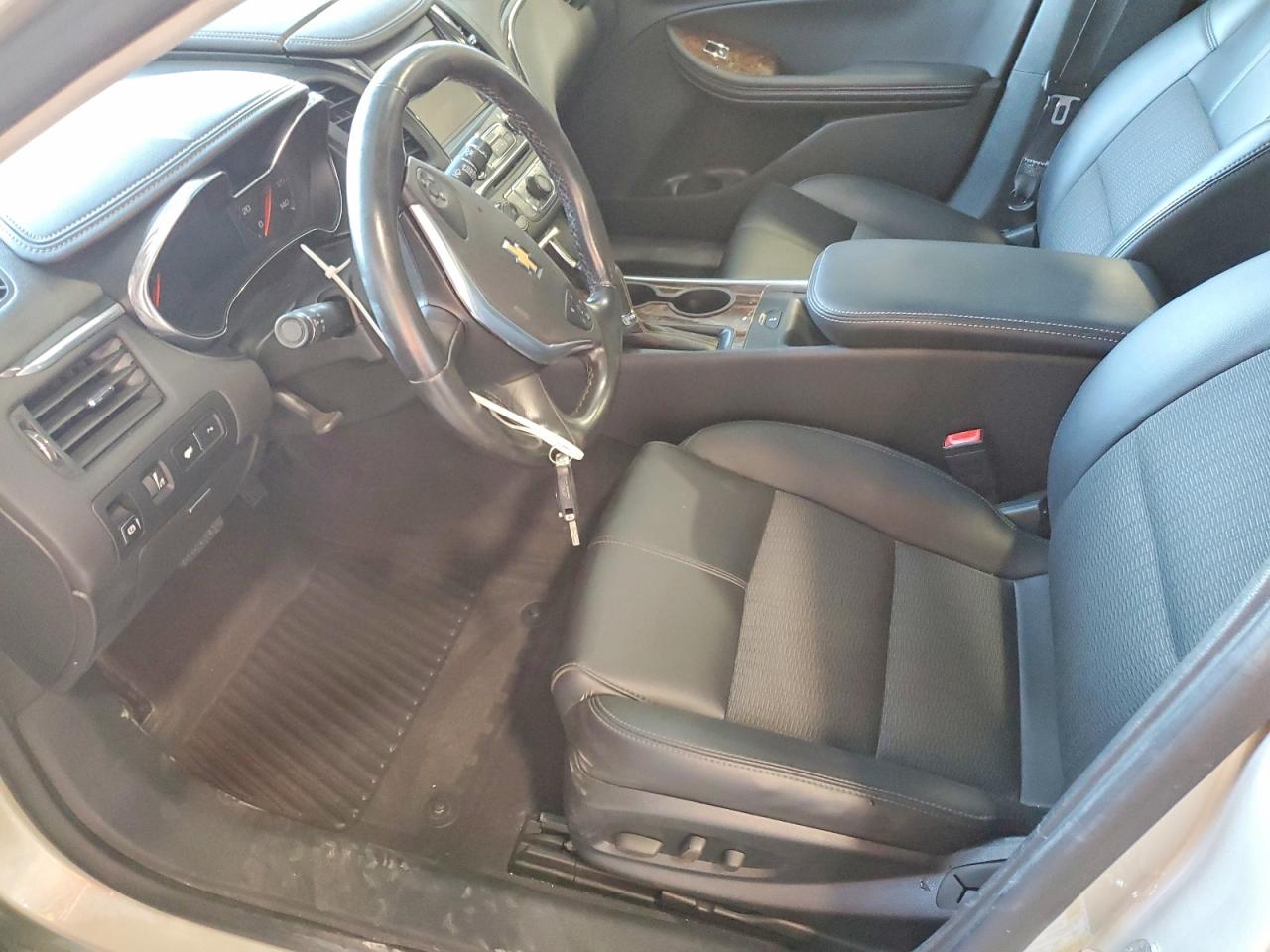 2014 CHEVROLET IMPALA LT photo 19