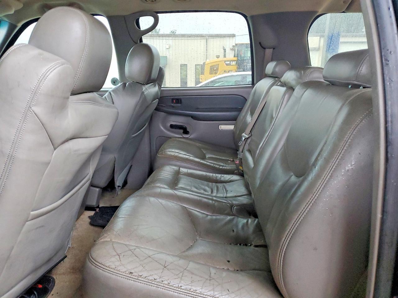 2003 CHEVROLET SUBURBAN C1500 photo 11