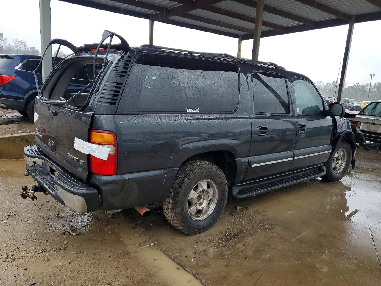 2003 CHEVROLET SUBURBAN C1500 photo 3