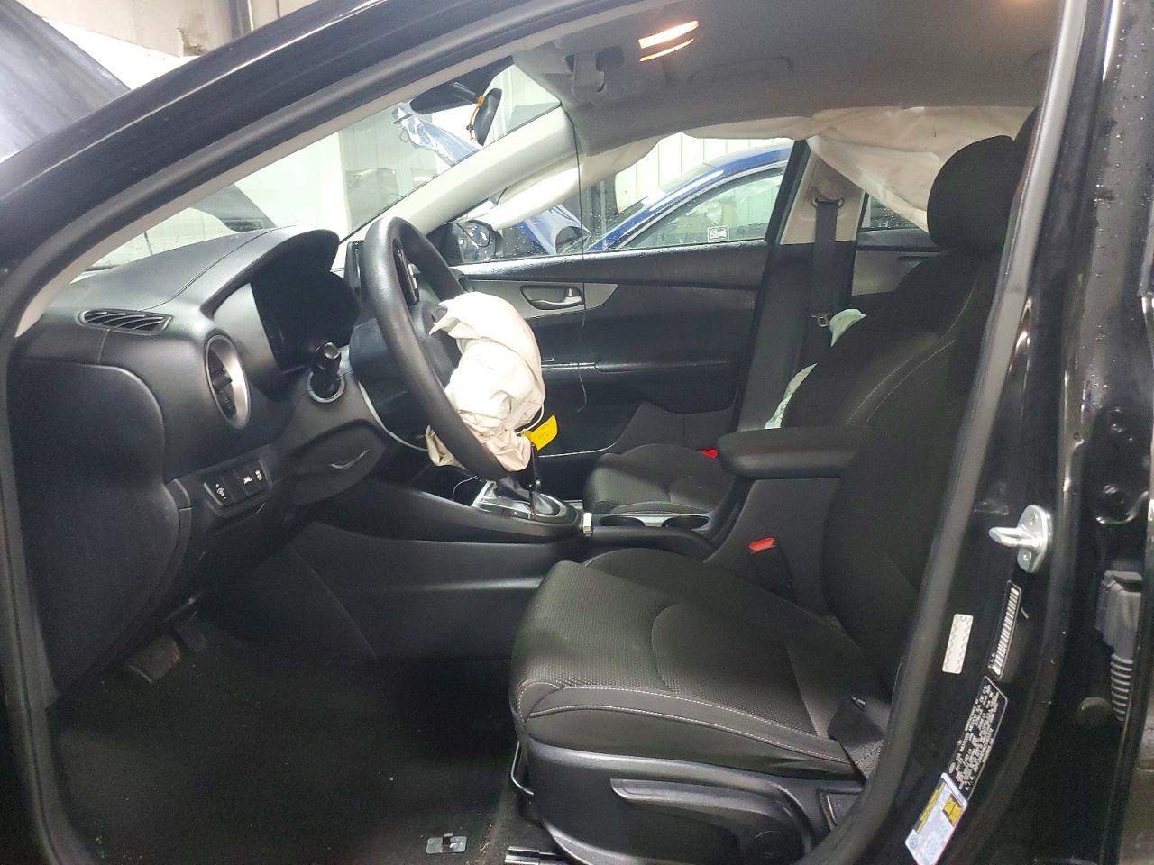 2019 KIA FORTE FE photo 7