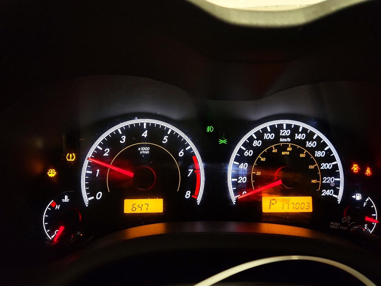 2010 TOYOTA COROLLA BASE photo 9
