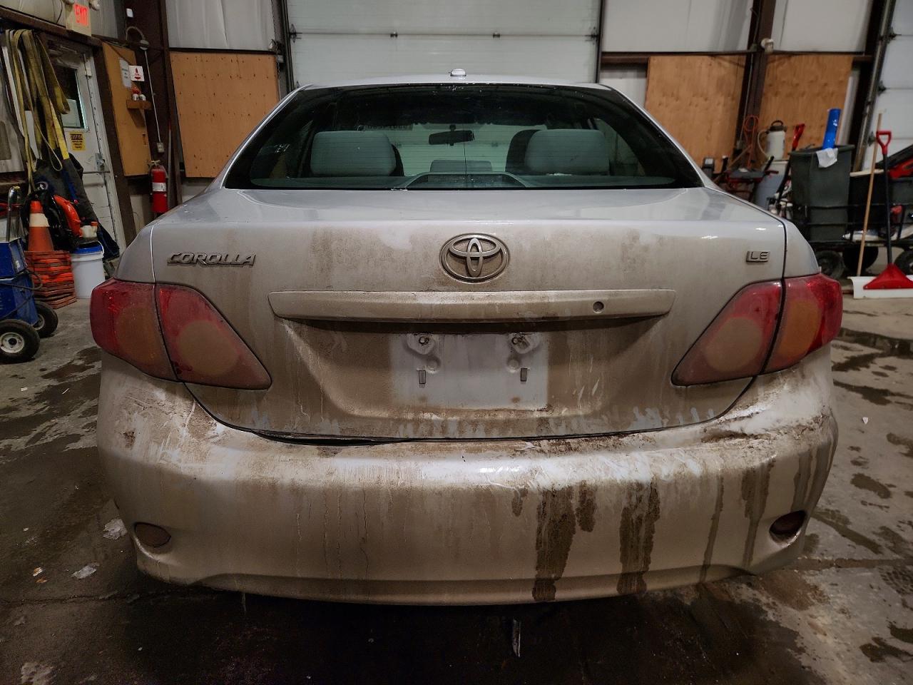 2010 TOYOTA COROLLA BASE photo 6