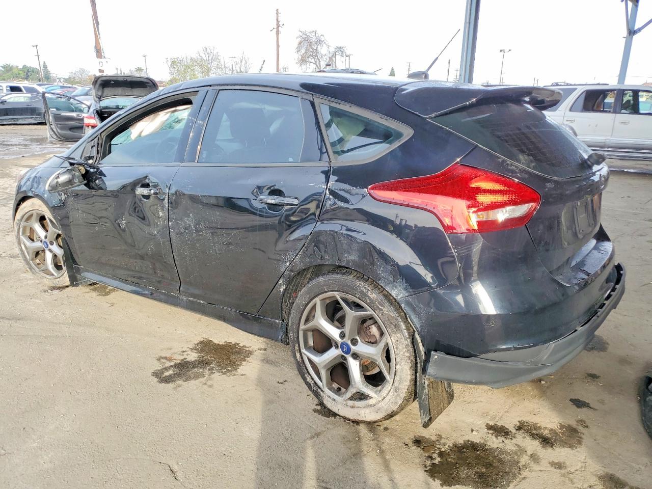 2018 FORD FOCUS ST photo 4
